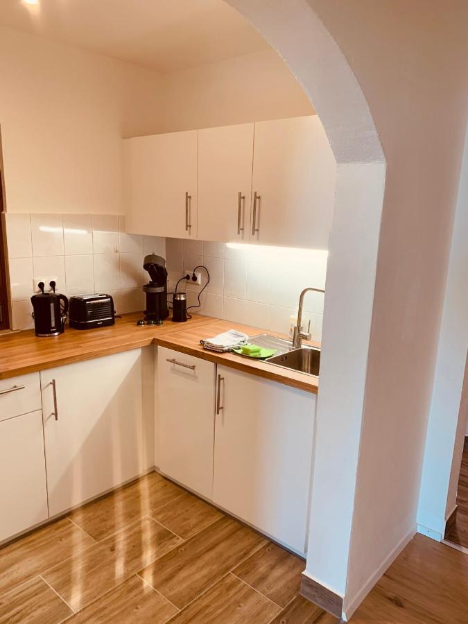 Modern&cozy 2 Zimmer Wohnung, Terrasse, Smart TV, Parkplatz Salzweg Exterior foto